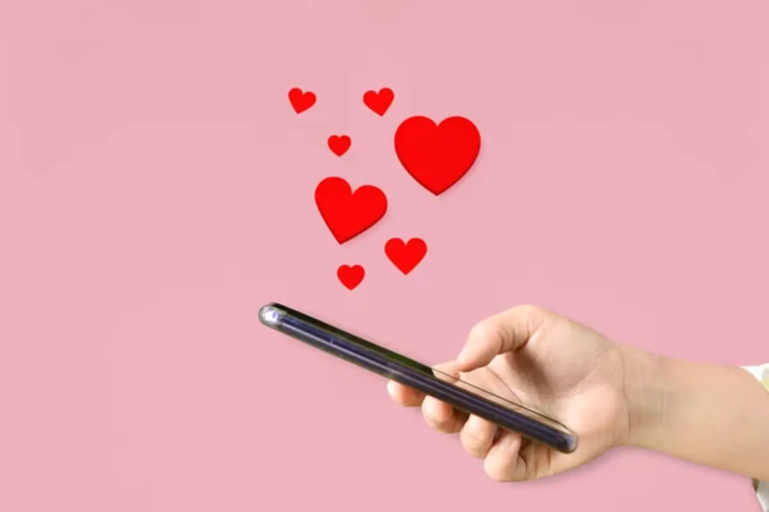 What Is Social Media E-Dating?